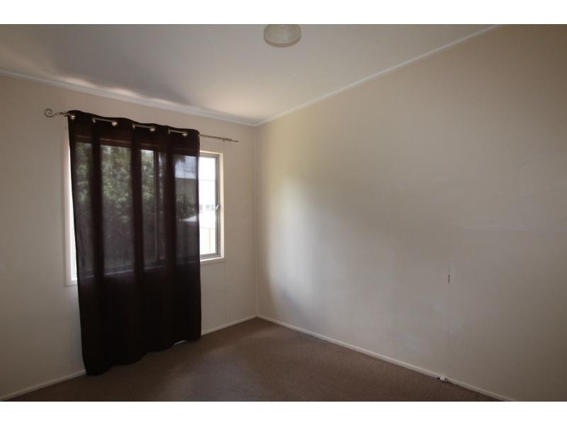 19 Oakland Street, Woodridge QLD 4114