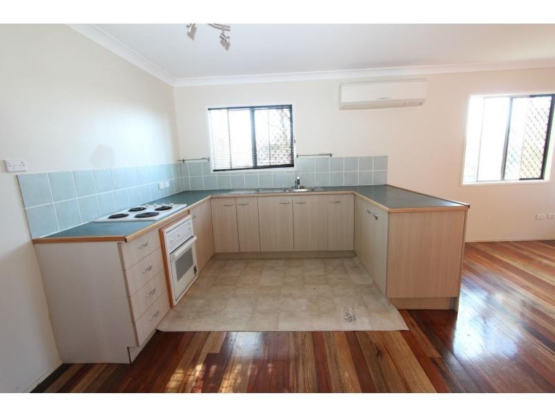 22 Ewinga Street, Kingston QLD 4114