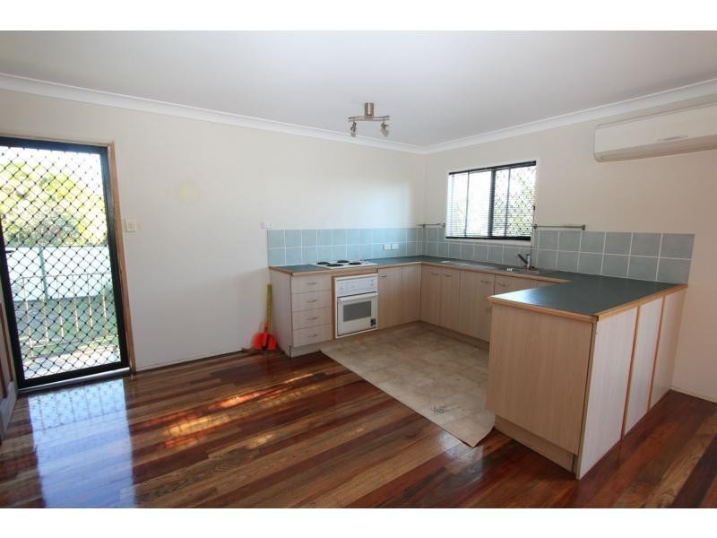 22 Ewinga Street, Kingston QLD 4114