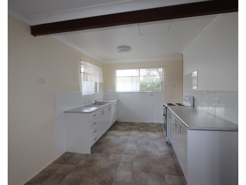 13 Strathdarr Street, Woodridge QLD 4114