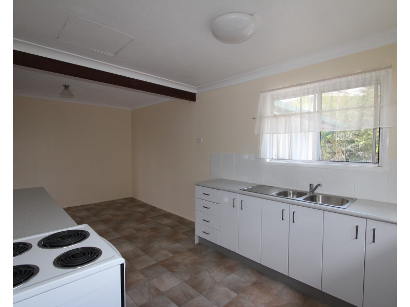 13 Strathdarr Street, Woodridge QLD 4114