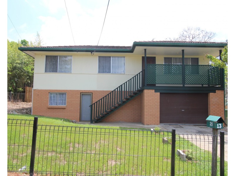 13 Strathdarr Street, Woodridge QLD 4114