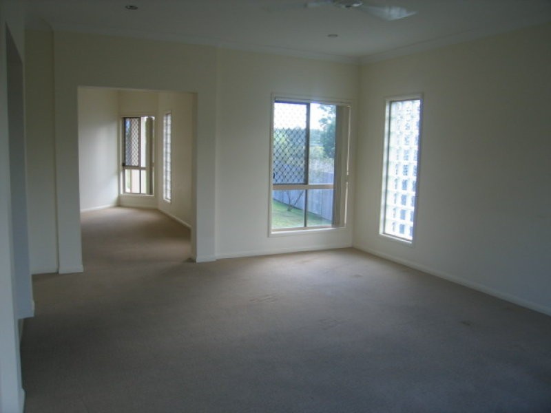 31 Silky Oak Drive, Brookwater QLD 4300