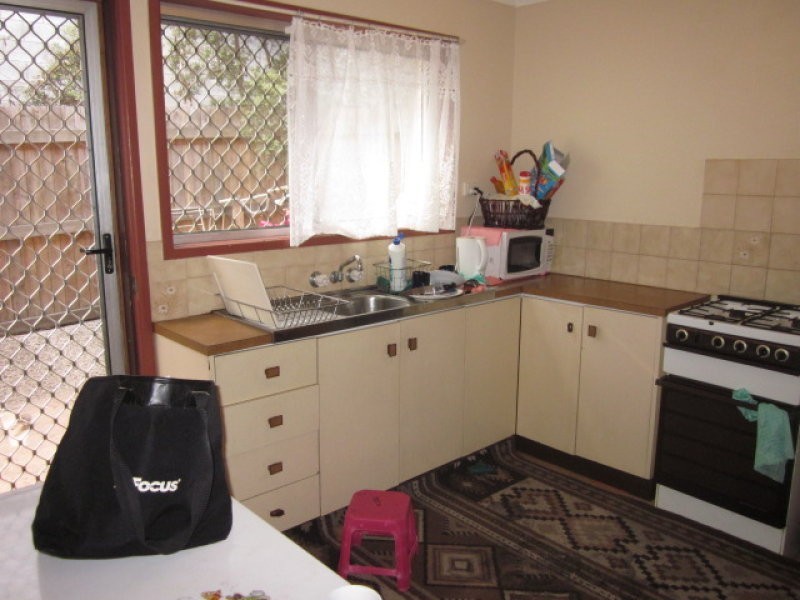 2/50 Blackwood Road, Logan Central QLD 4114