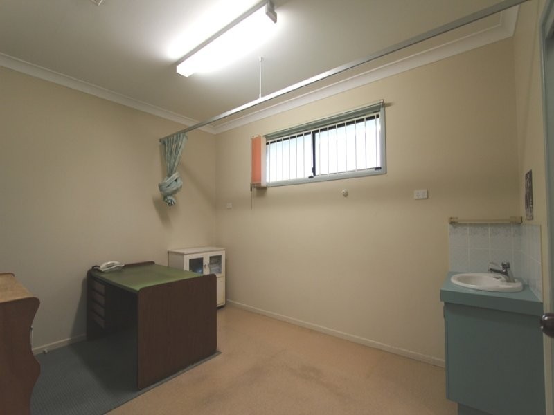 1 Yalumba Street, Kingston QLD 4114