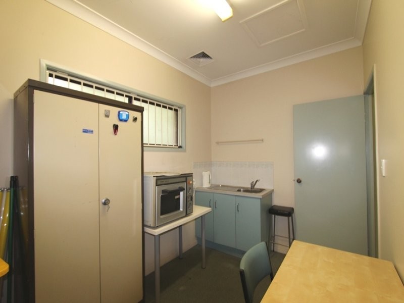 1 Yalumba Street, Kingston QLD 4114