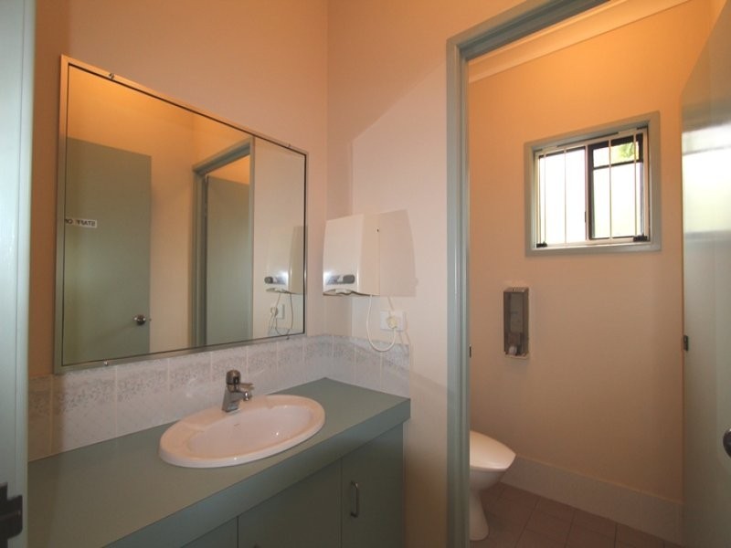 1 Yalumba Street, Kingston QLD 4114