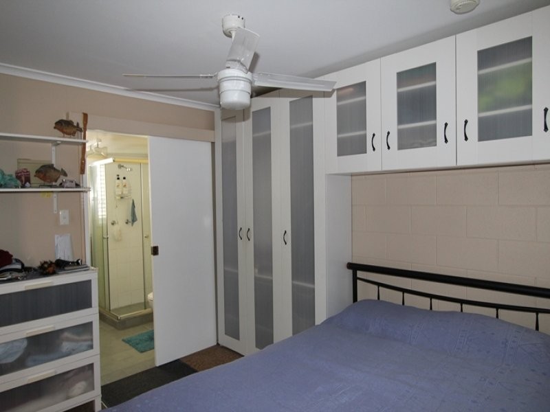 2/41 Defiance Road, Woodridge QLD 4114