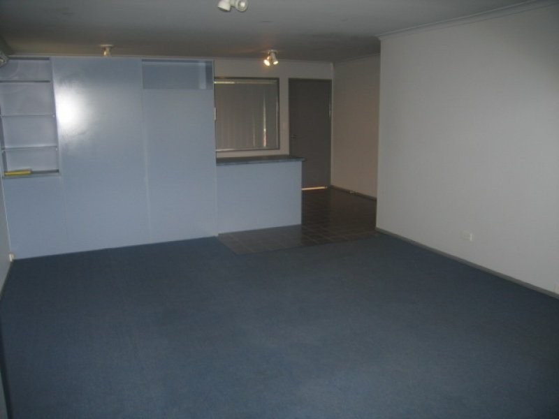 3 Alan Street, Kingston QLD 4114