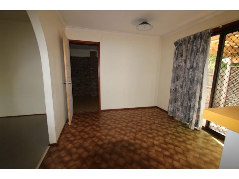 18 Ermington Street, Daisy Hill QLD 4127