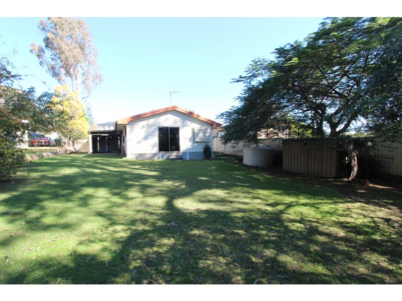 92 Albert Street, Woodridge QLD 4114