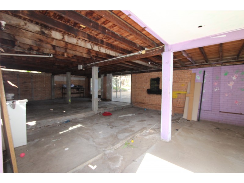 86 Jean St, Woodridge QLD 4114