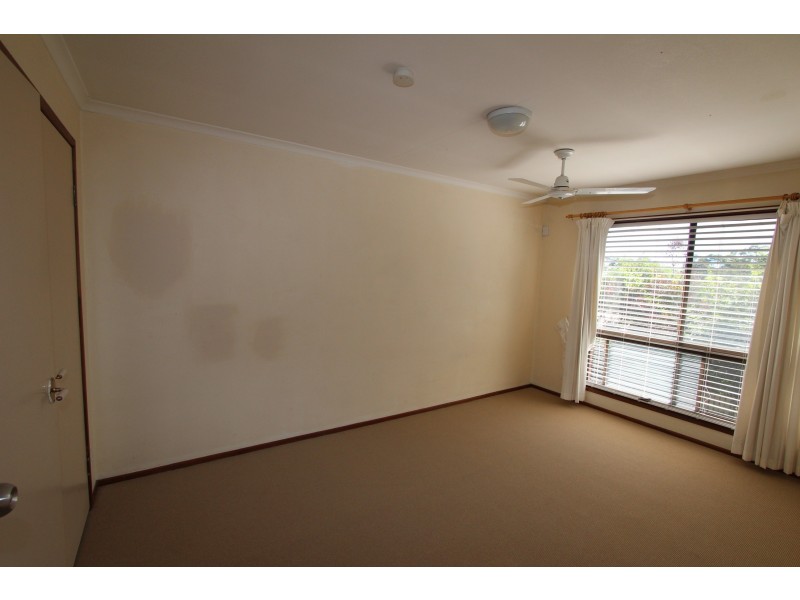 2/394 Chatswood Rd, Shailer Park QLD 4128