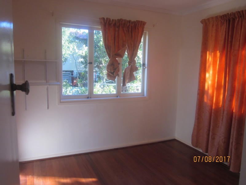 10 Arthur Street, Woodridge QLD 4114