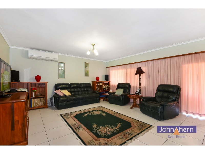 19 Jarrah Cres, Logan Central QLD 4114