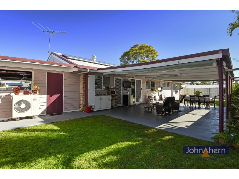 19 Jarrah Cres, Logan Central QLD 4114