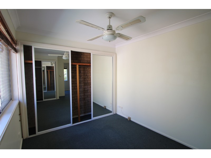 27/18 Defiance Rd, Logan Central QLD 4114