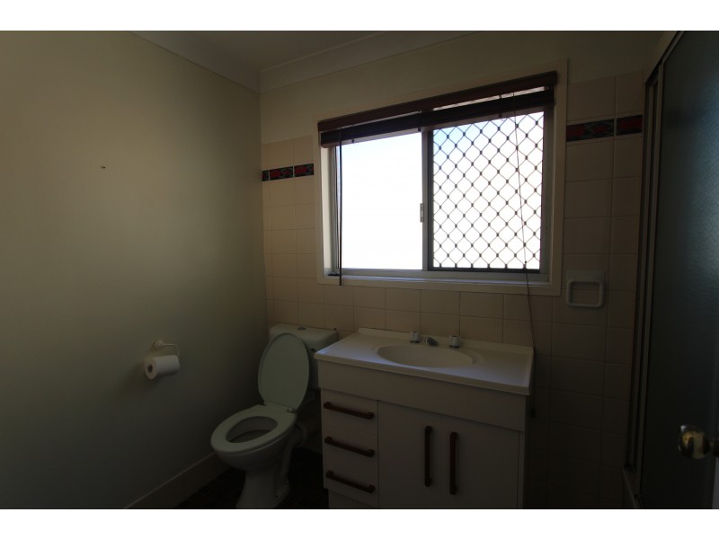 27/18 Defiance Rd, Logan Central QLD 4114