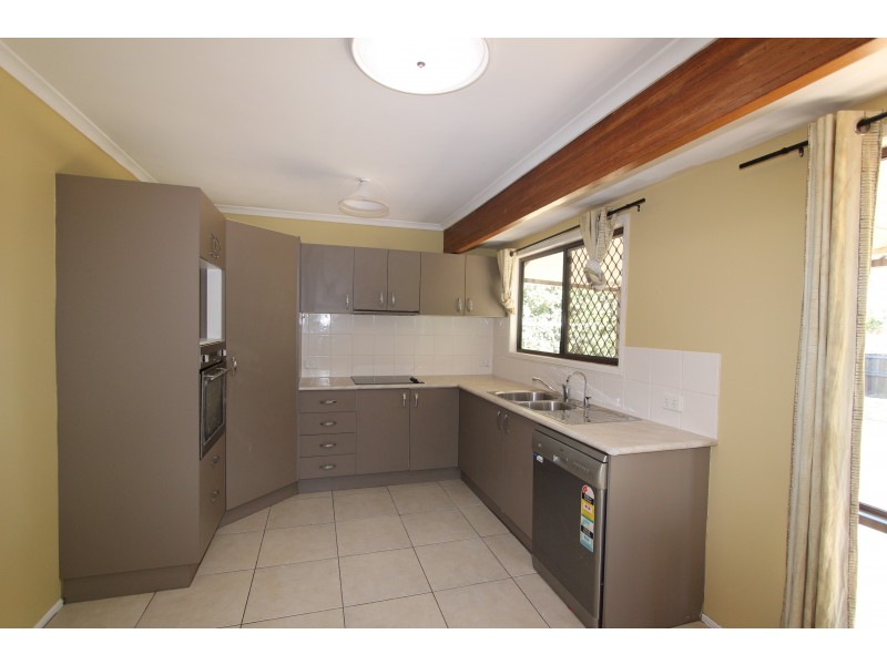 59 Anchusa Street, Kingston QLD 4114