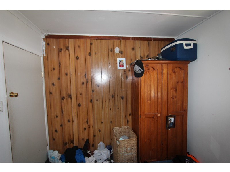 18 Acacia Rd, Woodridge QLD 4114