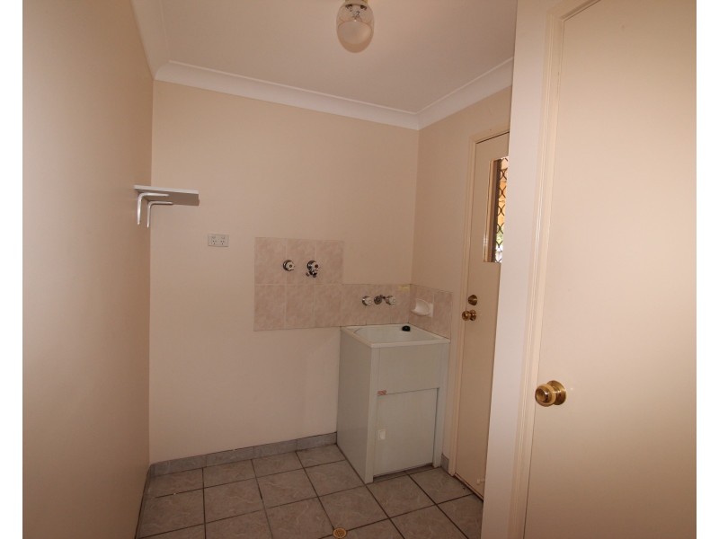 5 Caulfield Drive, Loganlea QLD 4131