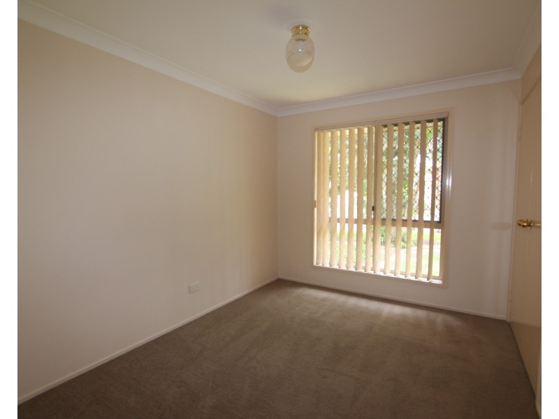 5 Caulfield Drive, Loganlea QLD 4131