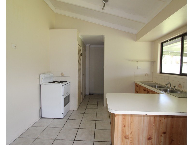 18 Sheffield Ct, Browns Plains QLD 4118