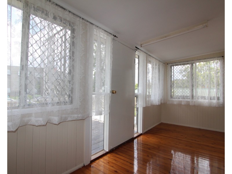 40 Mary St, Kingston QLD 4114