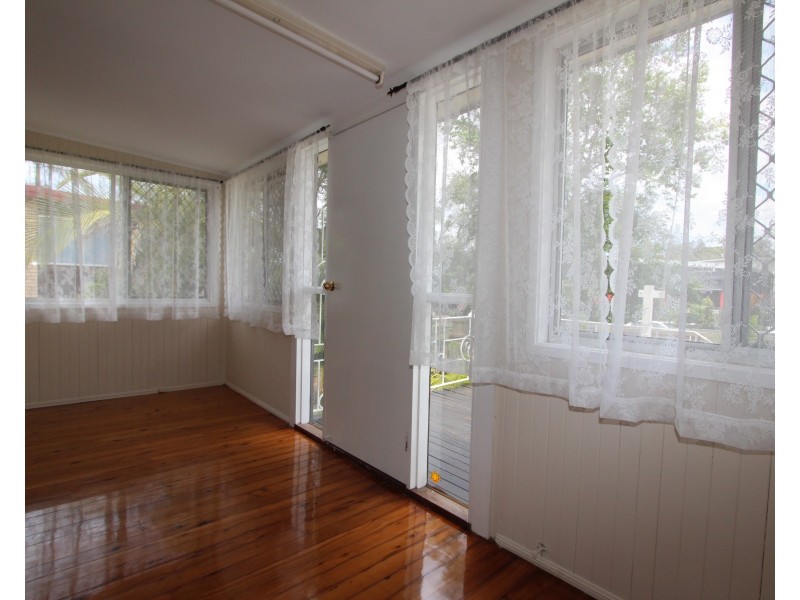 40 Mary St, Kingston QLD 4114