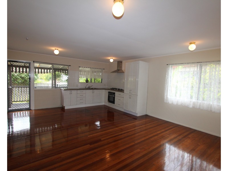 40 Mary St, Kingston QLD 4114