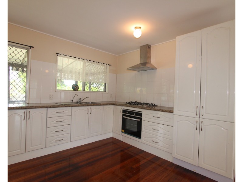 40 Mary St, Kingston QLD 4114