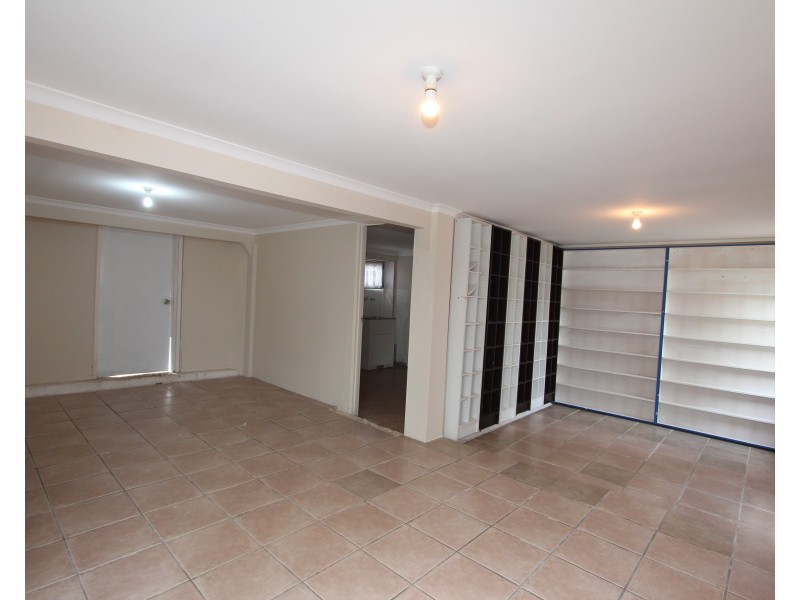 40 Mary St, Kingston QLD 4114