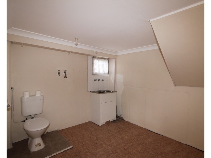 40 Mary St, Kingston QLD 4114