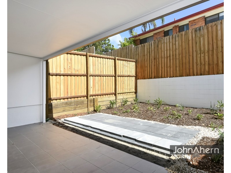 55/105 Barbaralla Drive, Springwood QLD 4127