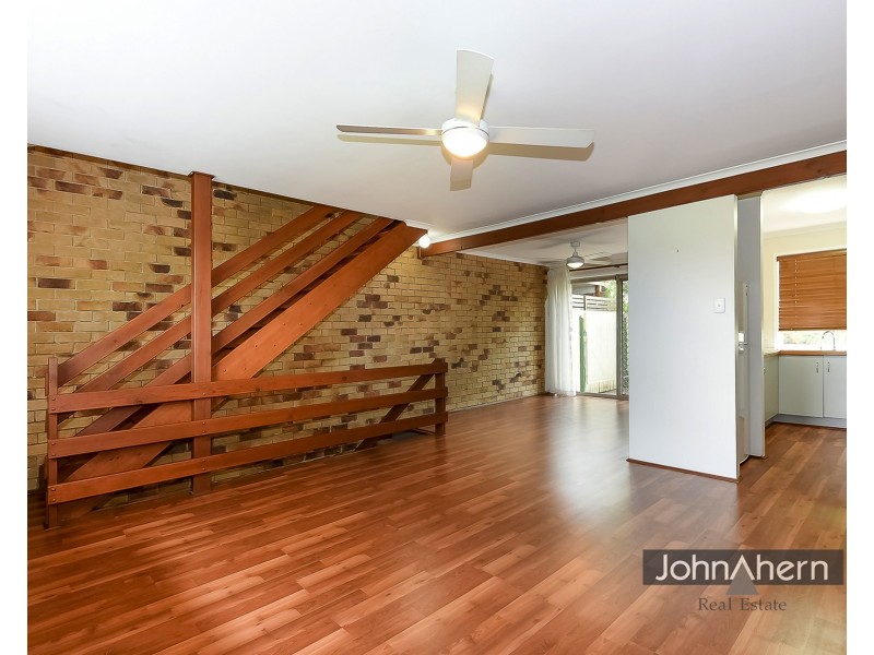 5/398 Chatswood Rd, Shailer Park QLD 4128