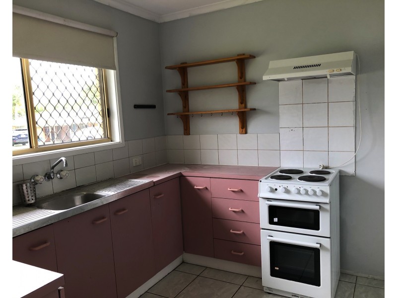 13 Shiraz Ct, Kingston QLD 4114