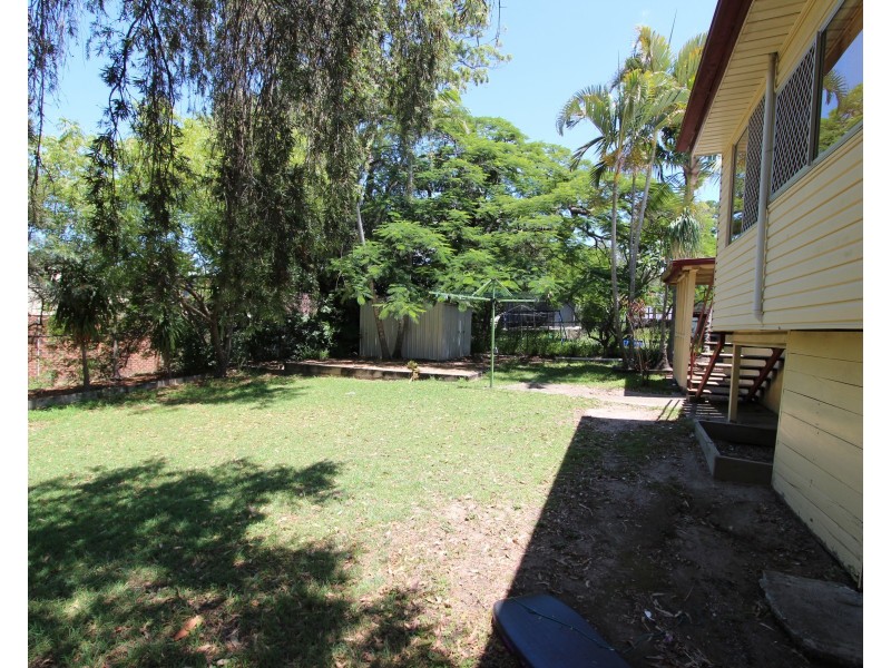 9 Balladonia St, Woodridge QLD 4114