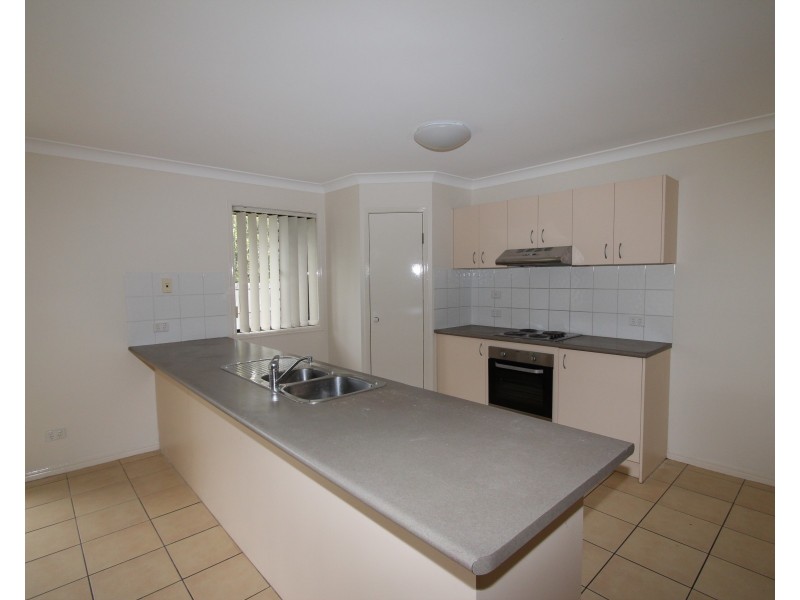 5 Allenby Street, Meadowbrook QLD 4131