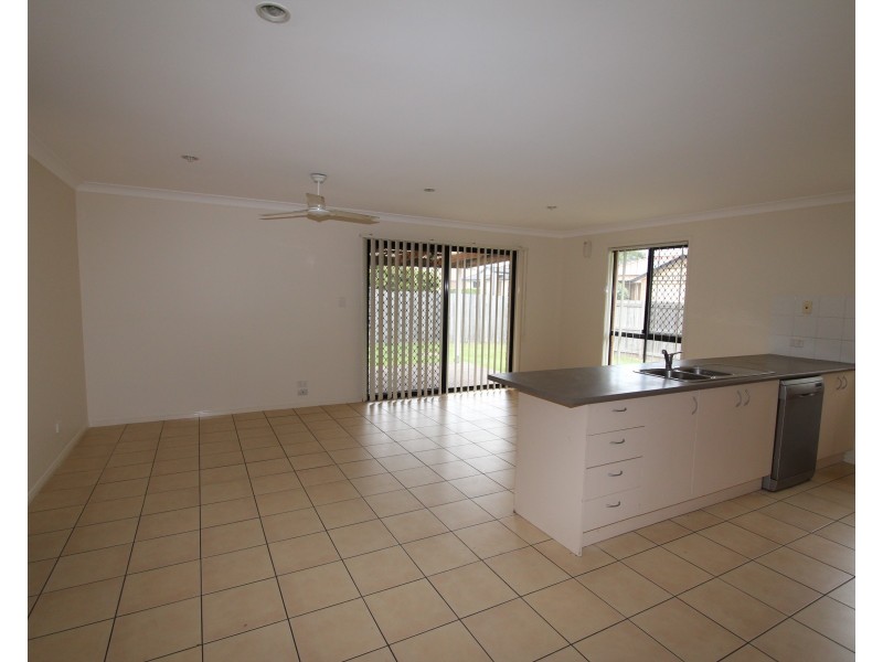 5 Allenby Street, Meadowbrook QLD 4131