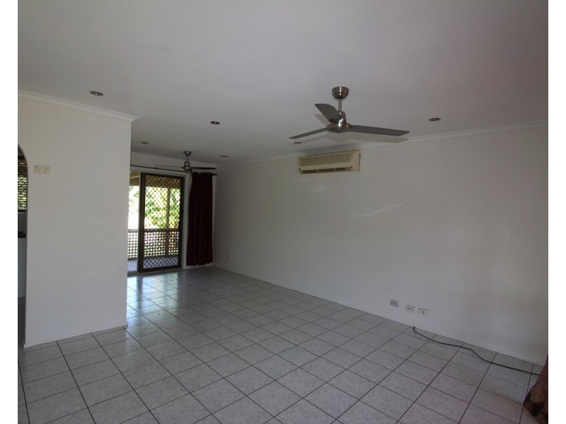 37 Forestwood St, Crestmead QLD 4132