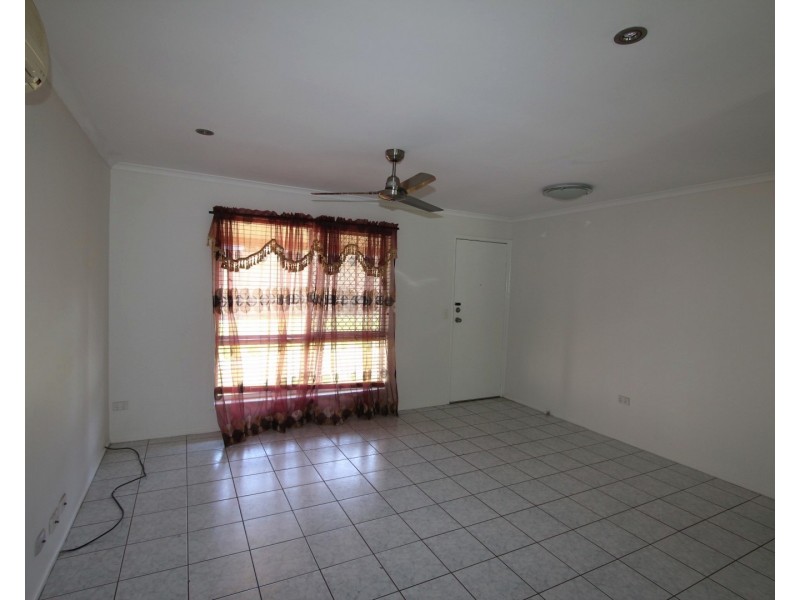 37 Forestwood St, Crestmead QLD 4132