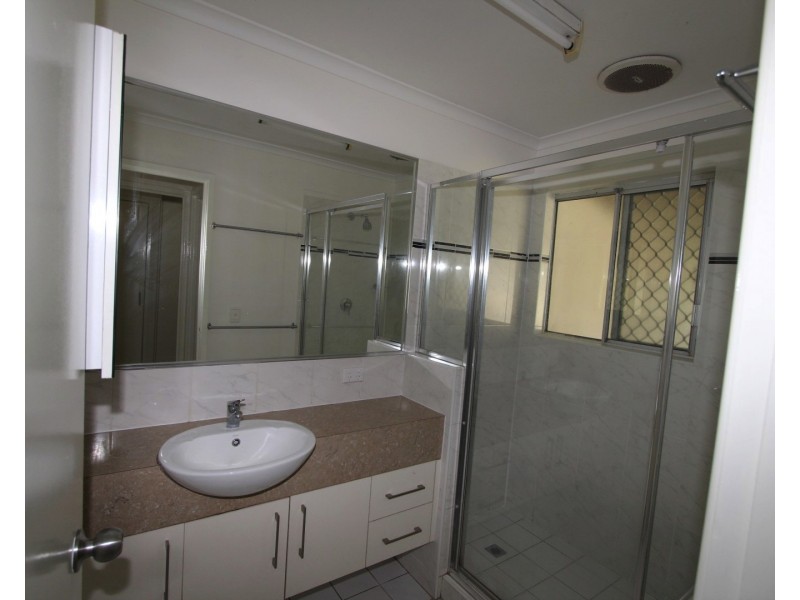 37 Forestwood St, Crestmead QLD 4132