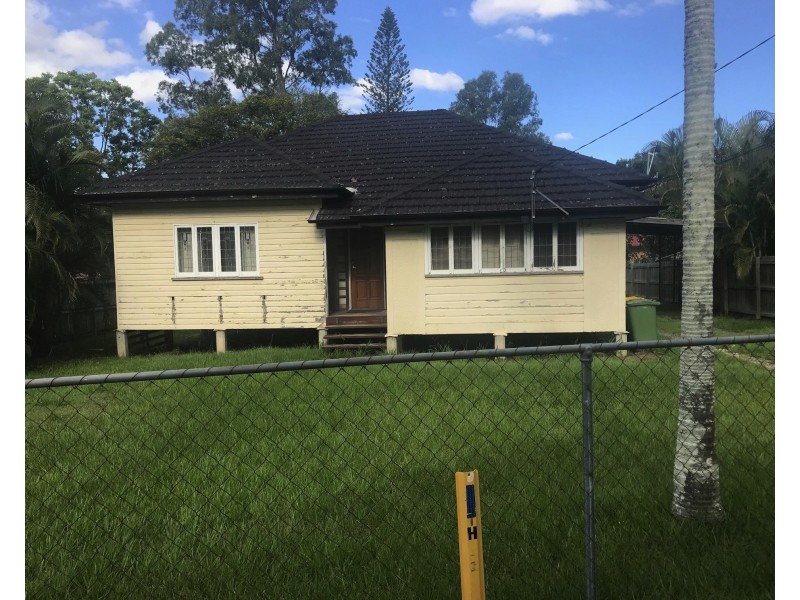 32 Jellicoe St, Loganlea QLD 4131