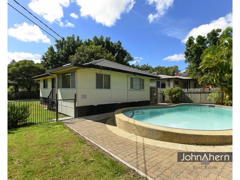 2 View St, Kingston QLD 4114