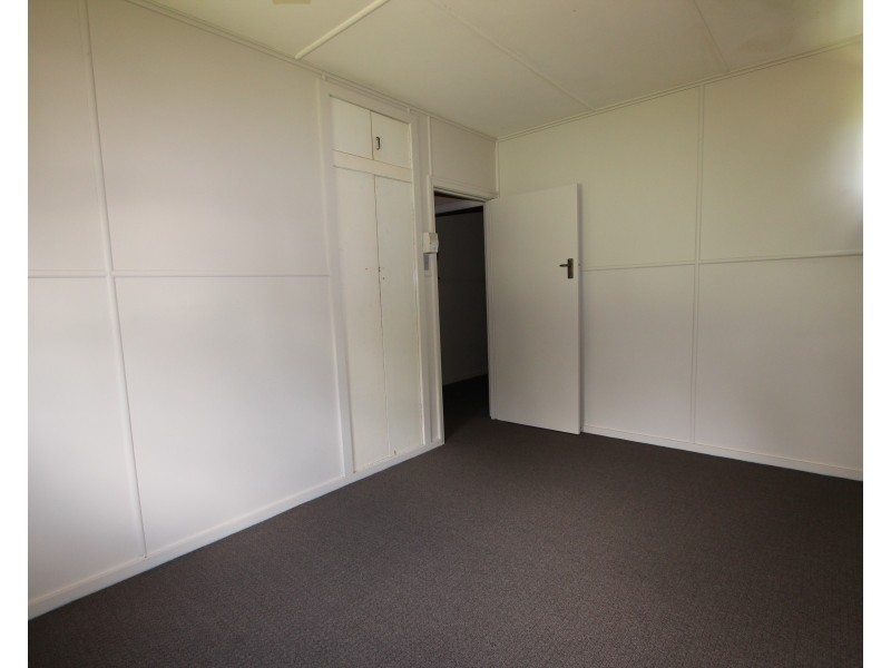 22 Juers St, Kingston QLD 4114