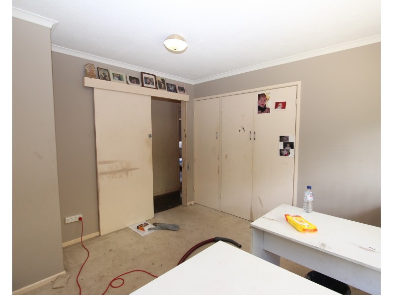 36 Southgate Dr, Woodridge QLD 4114