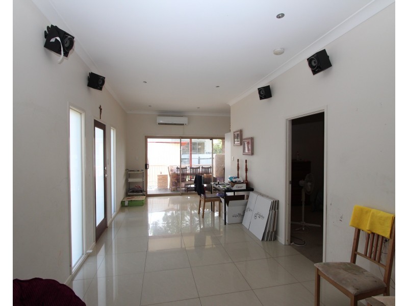 36 Southgate Dr, Woodridge QLD 4114