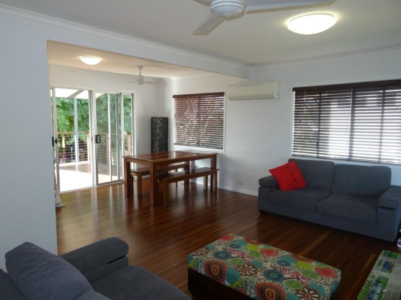 12 Alice Street, Cranbrook QLD 4814