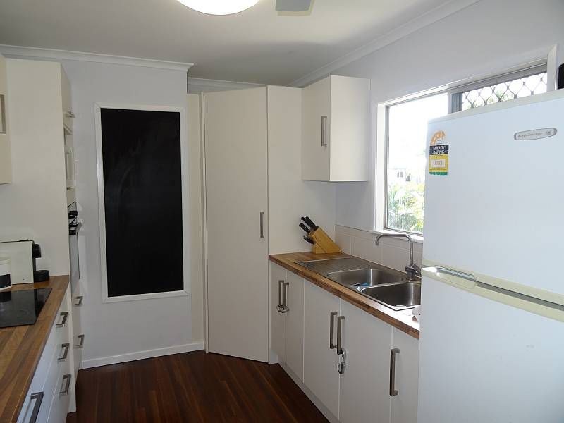 12 Alice Street, Cranbrook QLD 4814