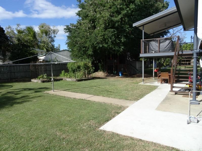 12 Alice Street, Cranbrook QLD 4814